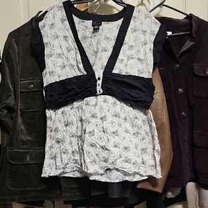 Torrid Black and White Patterned Top